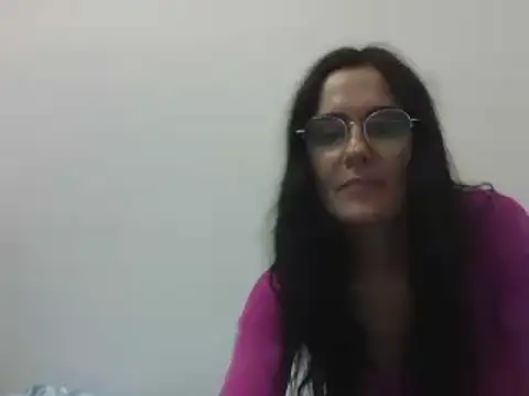 Snapshot of ButterflyJill chatting on December 1, 10:43 pm ButterflyJill online show from December 1, 10:43 pm