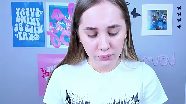 Snapshot of MiaMilas chatting on January 29, 8:51 am MiaMilas online show from January 29, 8:51 am