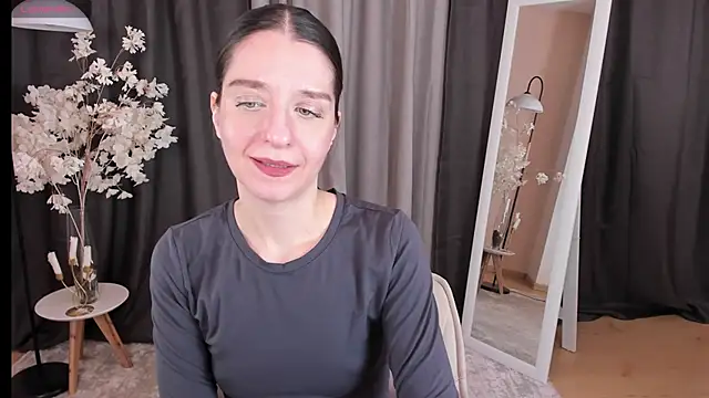 helentasty online show from March 16, 1:59 am