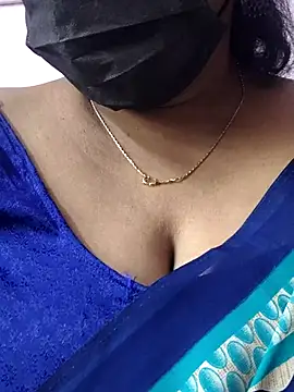 mallu-sumi online show from November 29, 5:43 am