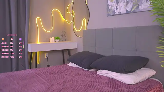 Snapshot of AudreyBrooks_ chatting on October 28, 7:34 am AudreyBrooks online show from October 28, 7:34 am