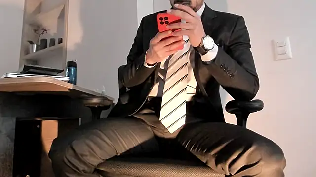 Snapshot of pablo-rincon95 chatting on January 8, 7:03 pm pablo-rincon95 online show from January 8, 7:03 pm