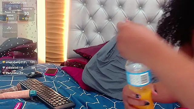 JadeSoleile online show from February 26, 9:27 pm