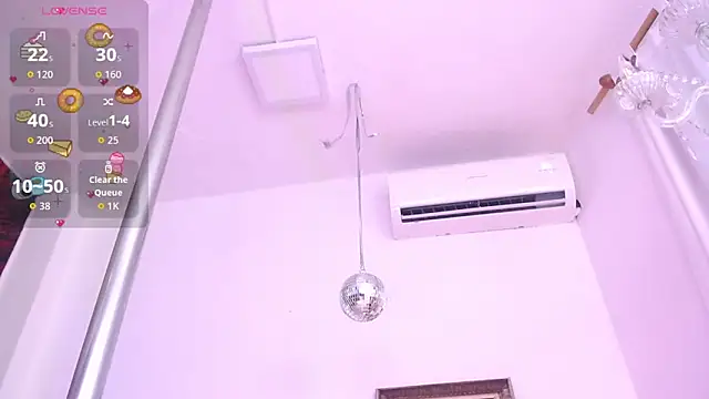 JadeSoleile online show from October 7, 12:02 pm