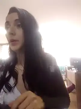 Snapshot of amellie_ros chatting on December 9, 4:26 pm amellie ros online show from December 9, 4:26 pm