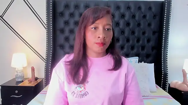 Snapshot of Krystal_cambell1 chatting on November 10, 8:08 pm Krystal cambell1 online show from November 10, 8:08 pm