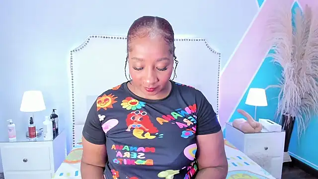 Krystal cambell1 online show from May 7, 7:41 pm