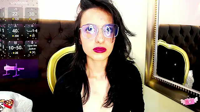 Snapshot of HottCandy21 chatting on January 15, 7:34 pm HottCandy21 online show from January 15, 7:34 pm