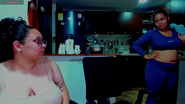 Snapshot of Mabelydani chatting on October 29, 11:17 pm Mabelydani online show from October 29, 11:17 pm