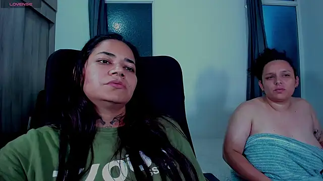 Snapshot of Mabelydani chatting on November 23, 10:42 pm Mabelydani online show from November 23, 10:42 pm