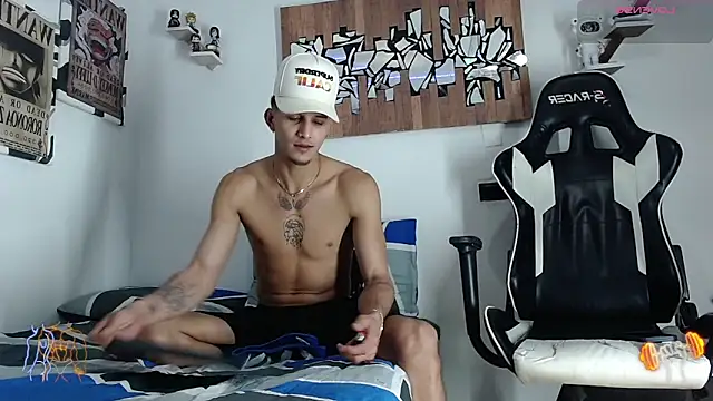 Friendsofeverything  online show from March 14, 11:43 pm