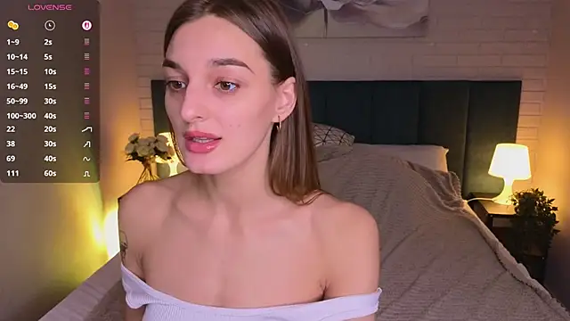 stacy sexylips online show from October 9, 10:35 am