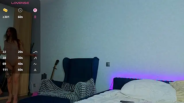 Snapshot of stacy_sexylips chatting on May 15, 10:17 pm stacy sexylips online show from May 15, 10:17 pm