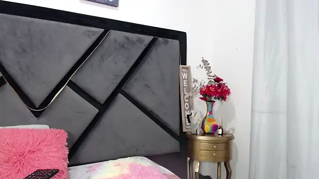 GabrielaDurann online show from March 6, 1:35 pm