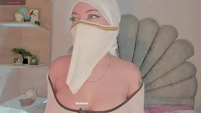 Snapshot of Amaltea chatting on January 13, 7:42 pm Amaltea online show from January 13, 7:42 pm