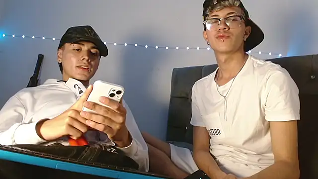 Im juanda online show from March 12, 2:20 am