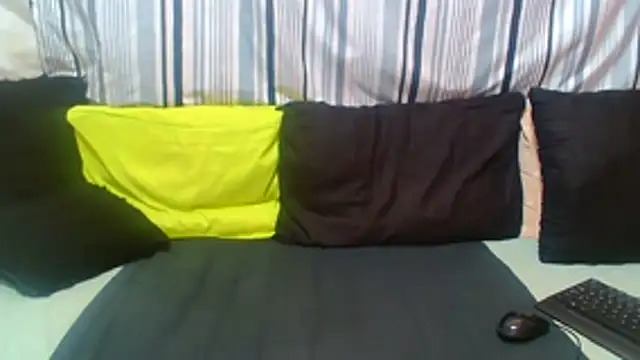 AfricanBigAssxx98 online show from May 12, 6:43 am