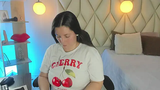 angelswets online show from May 10, 2:00 pm