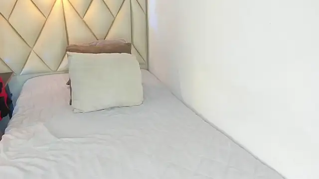 angelswets online show from May 21, 2:02 pm