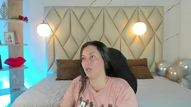angelswets online show from June 24, 2:16 pm