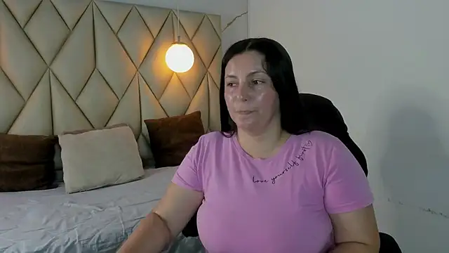 angelswets online show from July 24, 2:15 pm