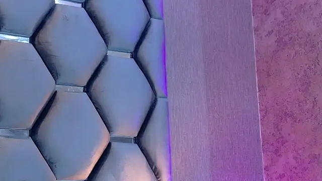 VanessaGlenn online show from July 6, 12:24 pm
