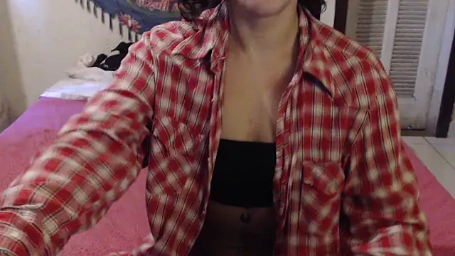 Snapshot of MissRebeka chatting on June 7, 1:15 pm MissRebeka online show from June 7, 1:15 pm