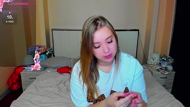 AlexissM online show from November 12, 3:12 pm