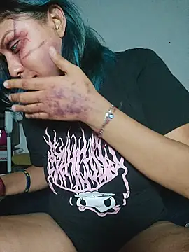 Snapshot of azulzulix chatting on November 1, 2:57 am azulzulix online show from November 1, 2:57 am