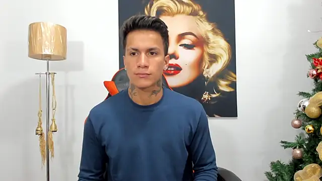 pettergrey1 online show from December 28, 11:26 pm