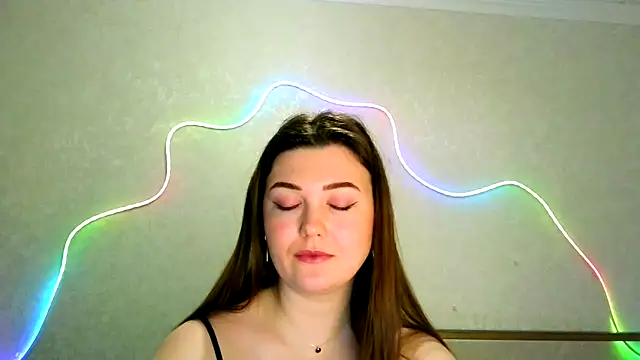 Snapshot of SeductiveTati chatting on December 21, 4:58 pm SeductiveTati online show from December 21, 4:58 pm