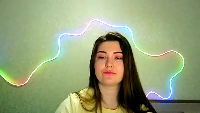 Snapshot of SeductiveTati chatting on March 9, 12:36 am SeductiveTati online show from March 9, 12:36 am