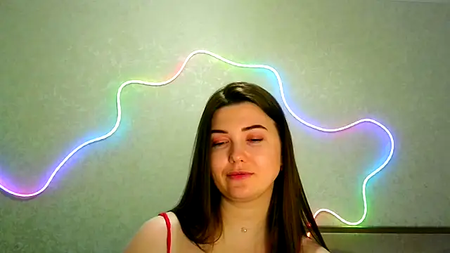 Snapshot of SeductiveTati chatting on March 11, 2:50 am SeductiveTati online show from March 11, 2:50 am