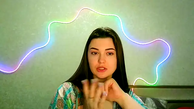 Snapshot of SeductiveTati chatting on March 14, 1:01 am SeductiveTati online show from March 14, 1:01 am