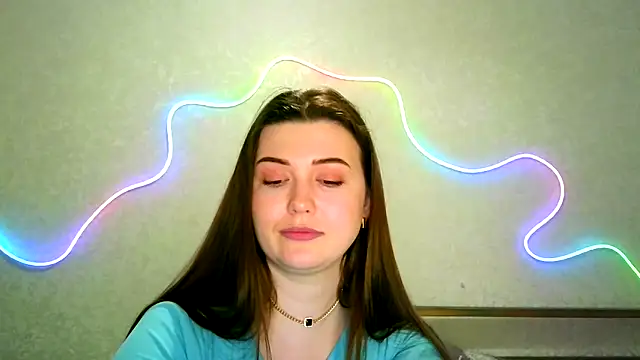 Snapshot of SeductiveTati chatting on March 27, 1:22 am SeductiveTati online show from March 27, 1:22 am