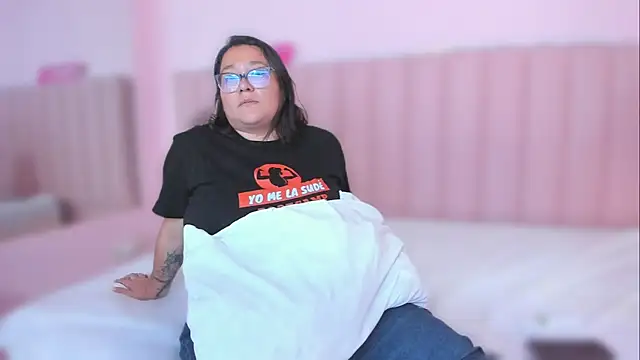 CinnamonCookiez online show from March 16, 6:34 pm