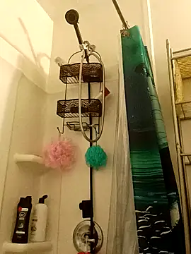 Snapshot of KingOfKinkzNCDominant828 chatting on December 22, 6:21 am KingOfKinkzNCDominant828 online show from December 22, 6:21 am