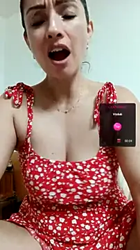 Snapshot of Loly_Horny chatting on July 11, 2:25 am Loly Horny online show from July 11, 2:25 am
