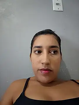 Snapshot of manueladantass1 chatting on February 13, 7:54 pm manueladantass1 online show from February 13, 7:54 pm