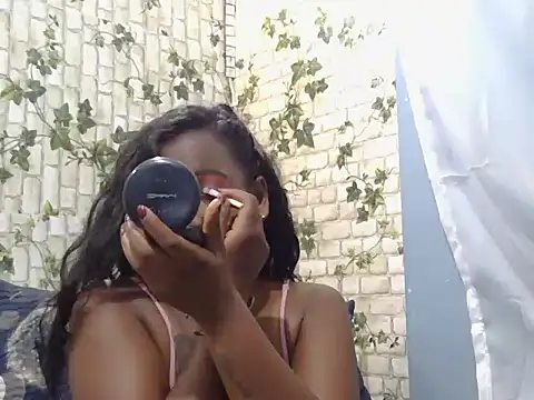 Snapshot of indiantina01 chatting on February 1, 5:47 pm indiantina01 online show from February 1, 5:47 pm