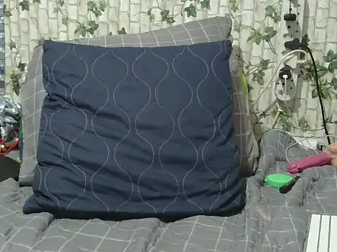 Snapshot of indiantina01 chatting on February 17, 11:31 pm indiantina01 online show from February 17, 11:31 pm