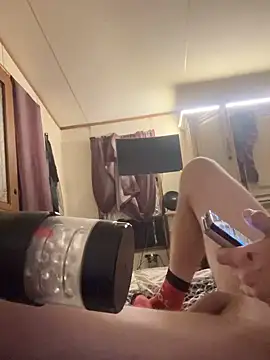 Snapshot of dcockell chatting on November 2, 5:54 am dcockell online show from November 2, 5:54 am