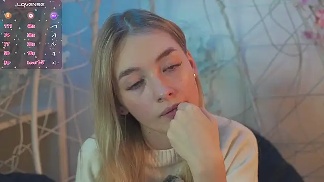 Snapshot of FlairCunard chatting on January 31, 9:16 pm FlairCunard online show from January 31, 9:16 pm