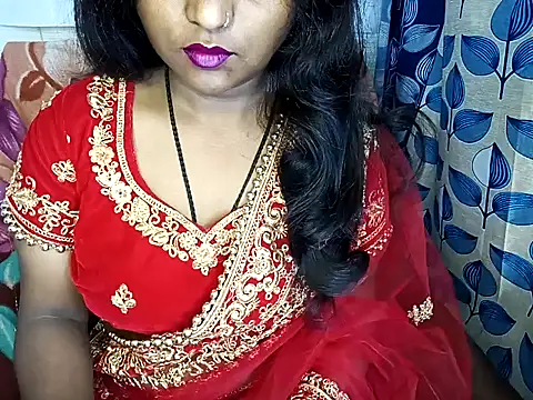 Snapshot of Muktha chatting on February 6, 11:58 pm Muktha online show from February 6, 11:58 pm