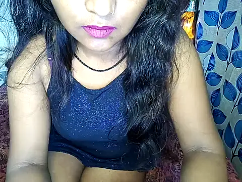 Snapshot of Muktha chatting on February 10, 1:57 am Muktha online show from February 10, 1:57 am