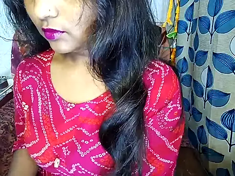 Snapshot of Muktha chatting on February 11, 6:22 pm Muktha online show from February 11, 6:22 pm