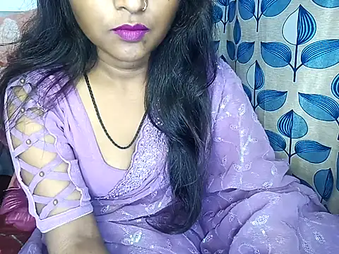 Snapshot of Muktha chatting on February 20, 2:35 pm Muktha online show from February 20, 2:35 pm