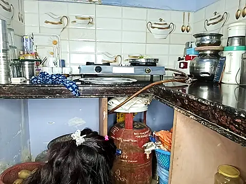 Snapshot of Muktha chatting on September 10, 3:01 pm Muktha online show from September 10, 3:01 pm