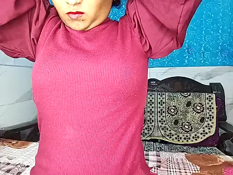 Snapshot of Muktha chatting on September 12, 2:50 pm Muktha online show from September 12, 2:50 pm