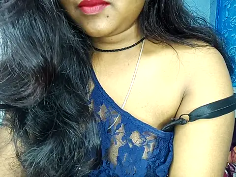 Snapshot of Muktha chatting on November 7, 3:34 pm Muktha online show from November 7, 3:34 pm